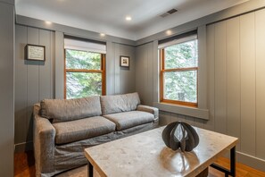 TV - Close to Homestead Resort! Filtered Lake Views! (Homewood)