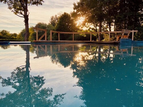 Ferienwohnung "Bodensee" mit Terrasse, Gemeinschaftsgarten & Schwimmteich