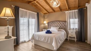 4 Schlafzimmer, Bügeleisen/Bügelbrett, kostenloses WLAN, Bettwäsche