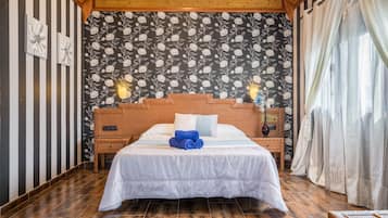 4 chambres, fer et planche à repasser, Wi-Fi gratuit, draps fournis