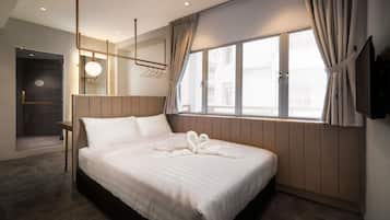 Desk, free WiFi, bed sheets