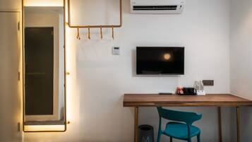 Desk, free WiFi, bed sheets