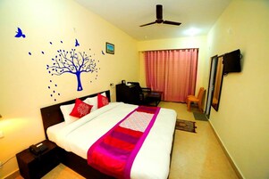 Premium bedding, free WiFi, bed sheets