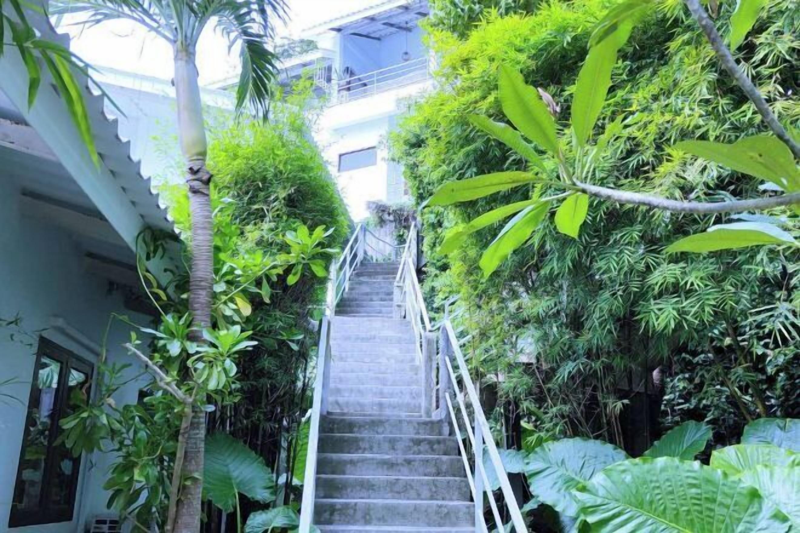 มินิบาร์ฟรีบางอย่าง, ตู้นิรภัยในห้องพัก, ห้องพักตกแต่งอย่างมีเอกลักษณ์