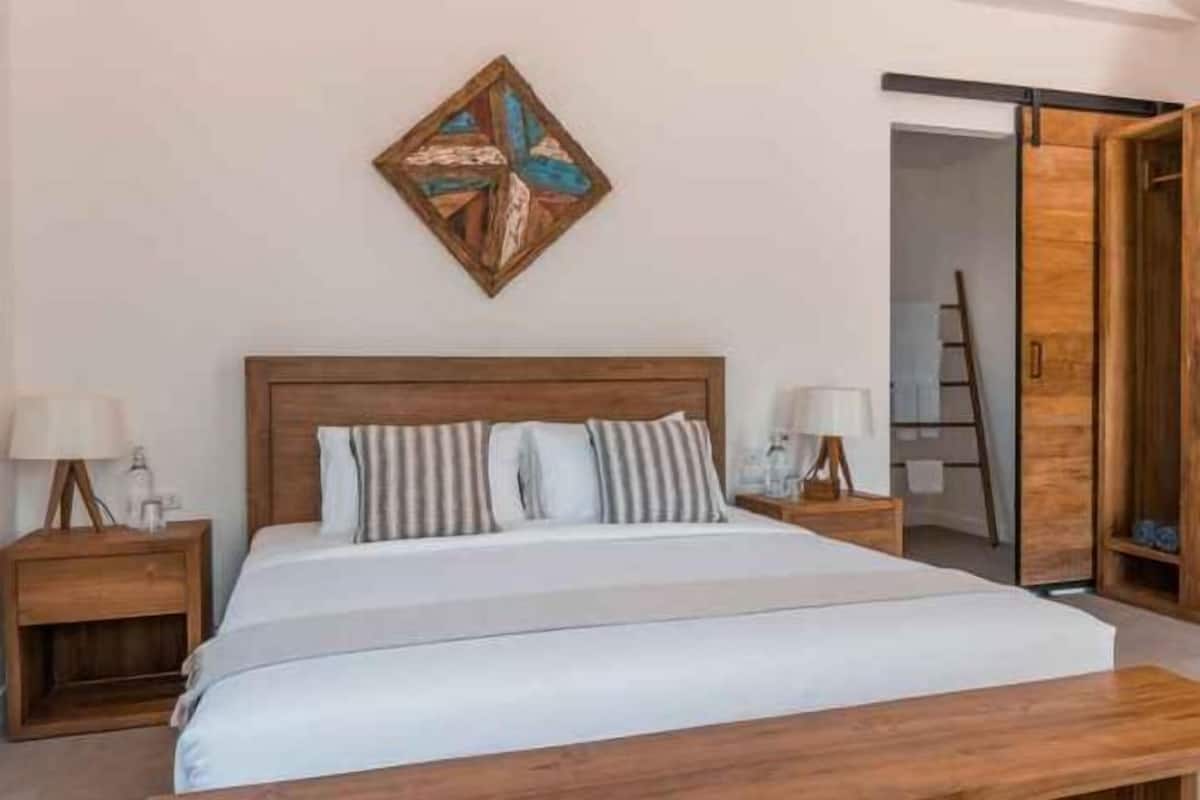 Free minibar items, in-room safe, individually decorated