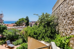 Apartment (2-Bedroom Apt with Garden and Terrace) | Garden - Private Garden Apartment Dubrovnik (Dubrovnik)