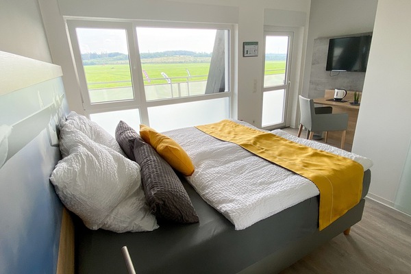 Panoramic Double or Twin Room | Desk, laptop workspace, blackout drapes, WiFi (free)