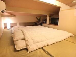 2 bedrooms, desk, iron/ironing board, free WiFi - CozyKyoto station 5 min walk2storey TRAD / Kyoto Kyōto (Kyoto)