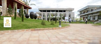 Royal County Resorts