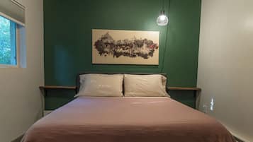 1 bedroom, iron/ironing board, free WiFi, bed sheets