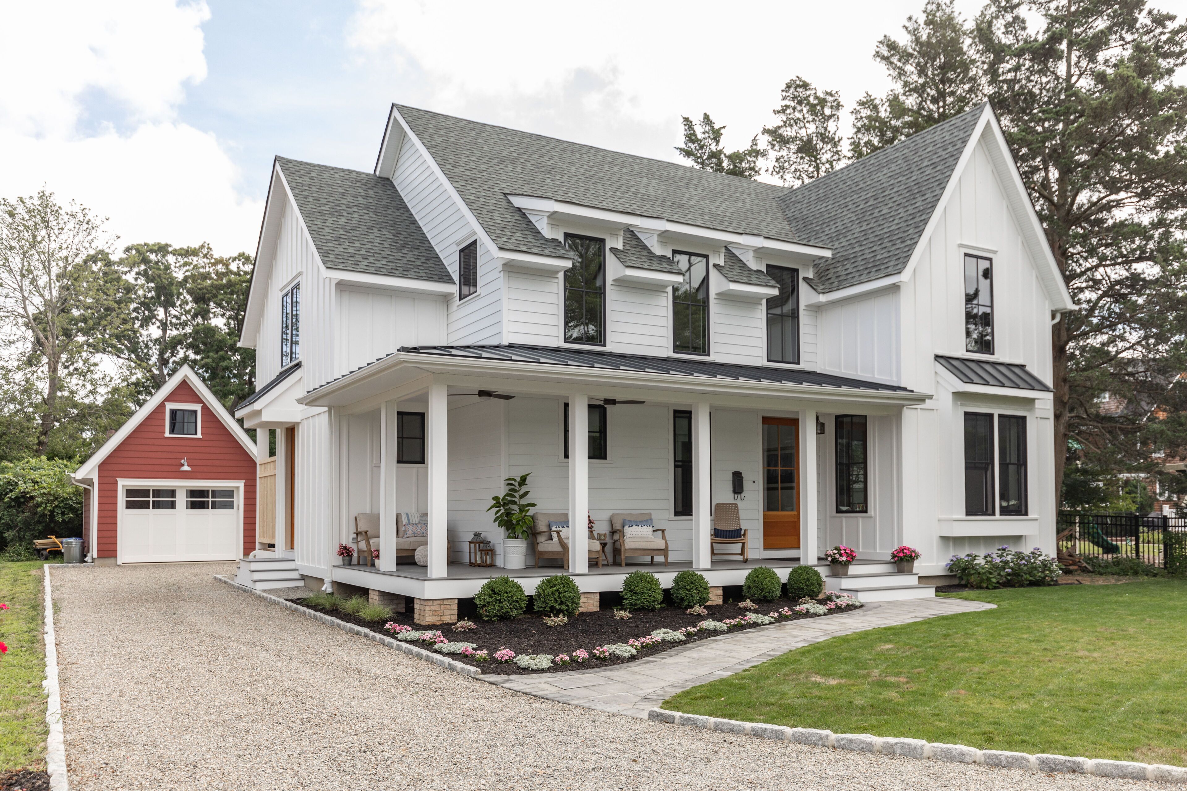 Modern Farmhouse with Pool - Private Location - 4 Blocks From the Beach
