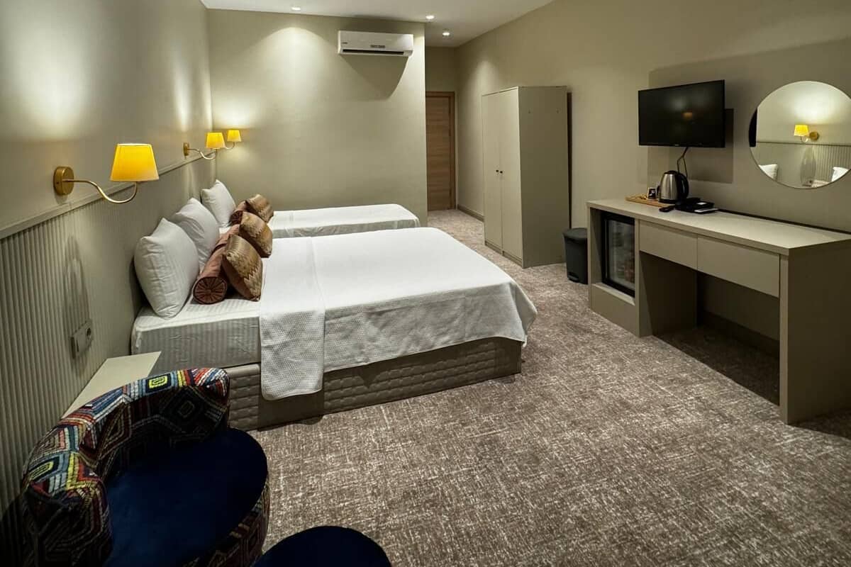 Minibar, Schreibtisch, kostenloses WLAN