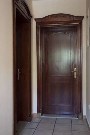 Free WiFi - APART HOTEL VILLA MOZART (Podgora)