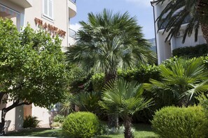 Exterior - APART HOTEL VILLA MOZART (Podgora)