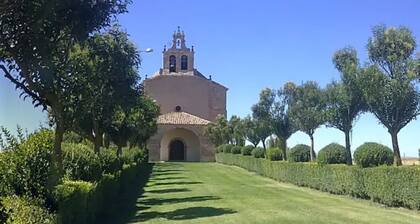 Freedom in nature and rediscovering history (Numancia, Moncayo, Duero River...)