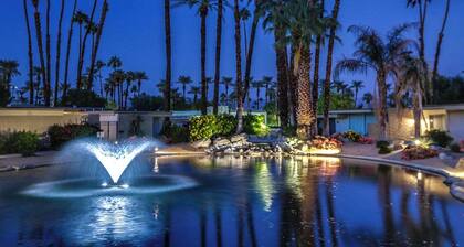 Mid Century Modern-Stunning Mountain Views, Quiet, Clean, Bright & Open Design.