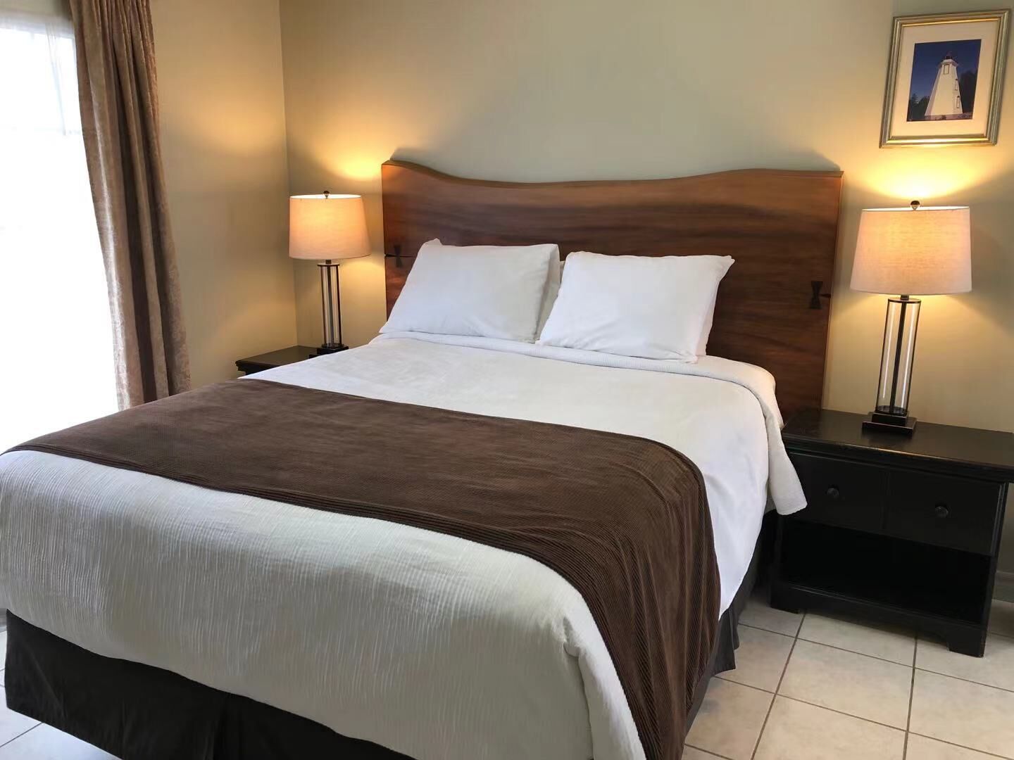 Chambre Double Deluxe | Surmatelas, minibar, décoration personnalisée, ameublement personnalisé