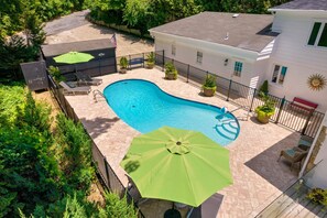 Fully fenced private pool