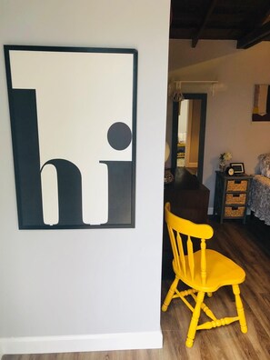 Iron/ironing board, free WiFi, bed sheets