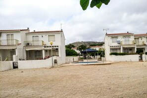 Exterior - Semi-detached house in a private urbanization by the sea. (Alcanar)