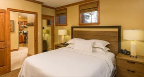 2 bedrooms, in-room safe, iron/ironing board, WiFi