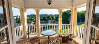 Harstad Suite at Elkader Jailhouse Inn
