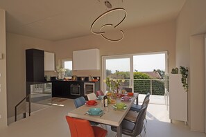 Dining - Villa Cavallino Nero (Manerba del Garda)