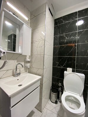 Bathroom - Cois Inn Royal Hotel (Arnavutköy)