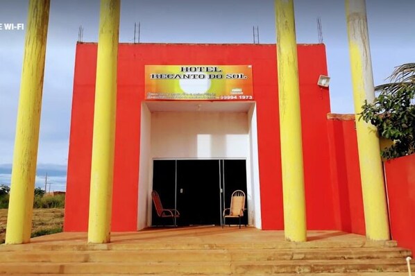 Entrée de l’hébergement