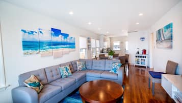 Smart-TV og stereoanlegg