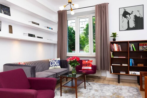 Odolańska 14 Warszawa | Stylish Apartment in Old Mokotów