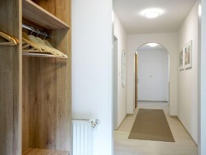 Interior - Schwarzwald 6 OG by Interhome (Radenthein)