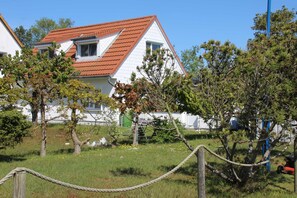 Unclassified image, 4 of 15, button - 1 room apartment - Holiday home Boddenblick (Insel Hiddensee)