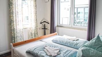 2 Schlafzimmer, Bettwäsche