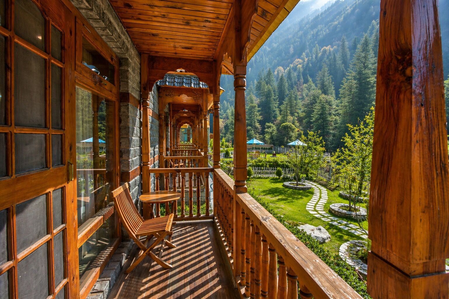 Deluxe Mountain View Room