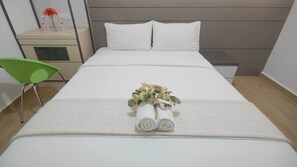 46 室のベッドルーム、デスク、WiFi