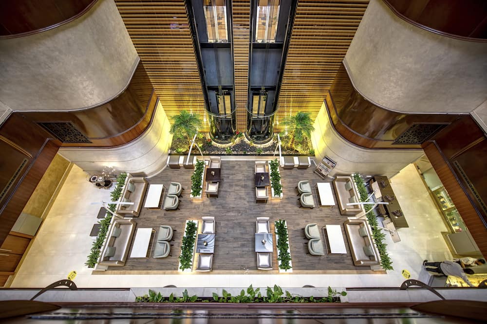 Howard Johnson Plaza By Wyndham Dubai Deira