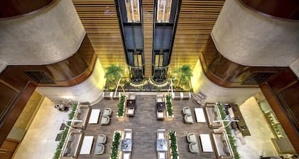 Howard Johnson Plaza By Wyndham Dubai Deira