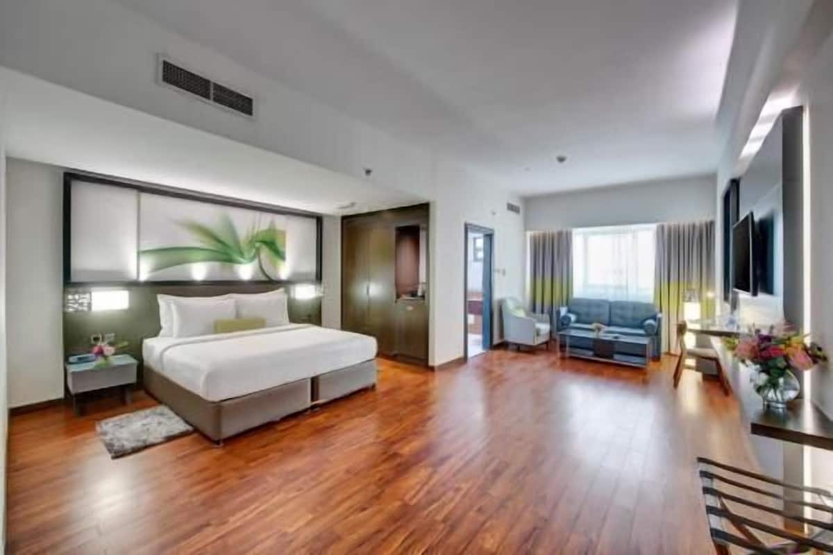 Egyptian cotton sheets, premium bedding, down comforters