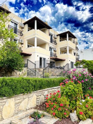 DELUXE FAMILY | Luxe beddengoed, individueel gedecoreerd, individueel gemeubileerd