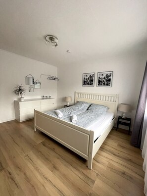 2 chambres, fer et planche Ă repasser, accĂšs au Wi-Fi (inclus)