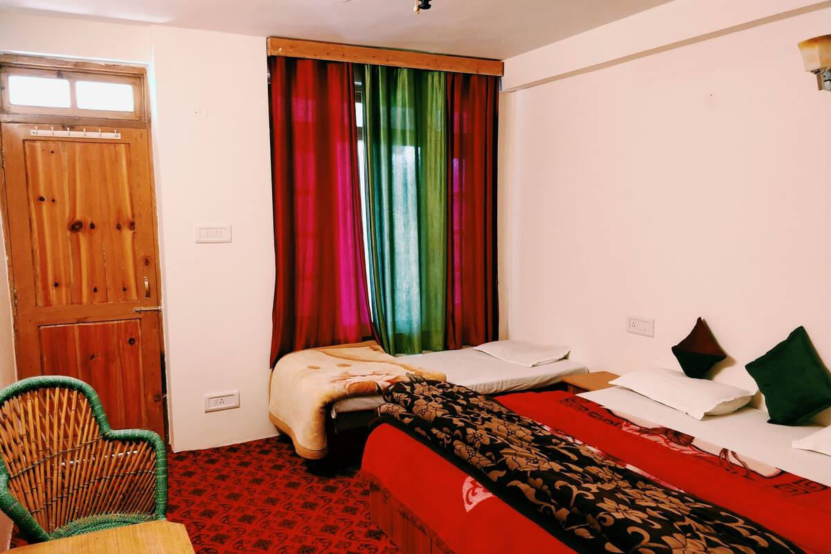 Wifi gratis y ropa de cama 