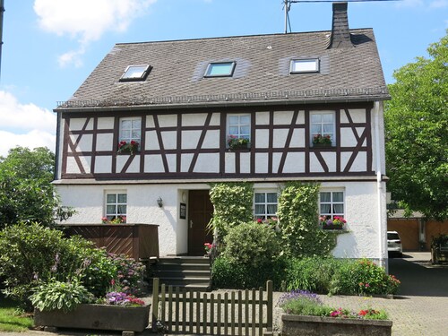 Gemütliche 2 Pers. Ferienwohnung "Sonnenblume"