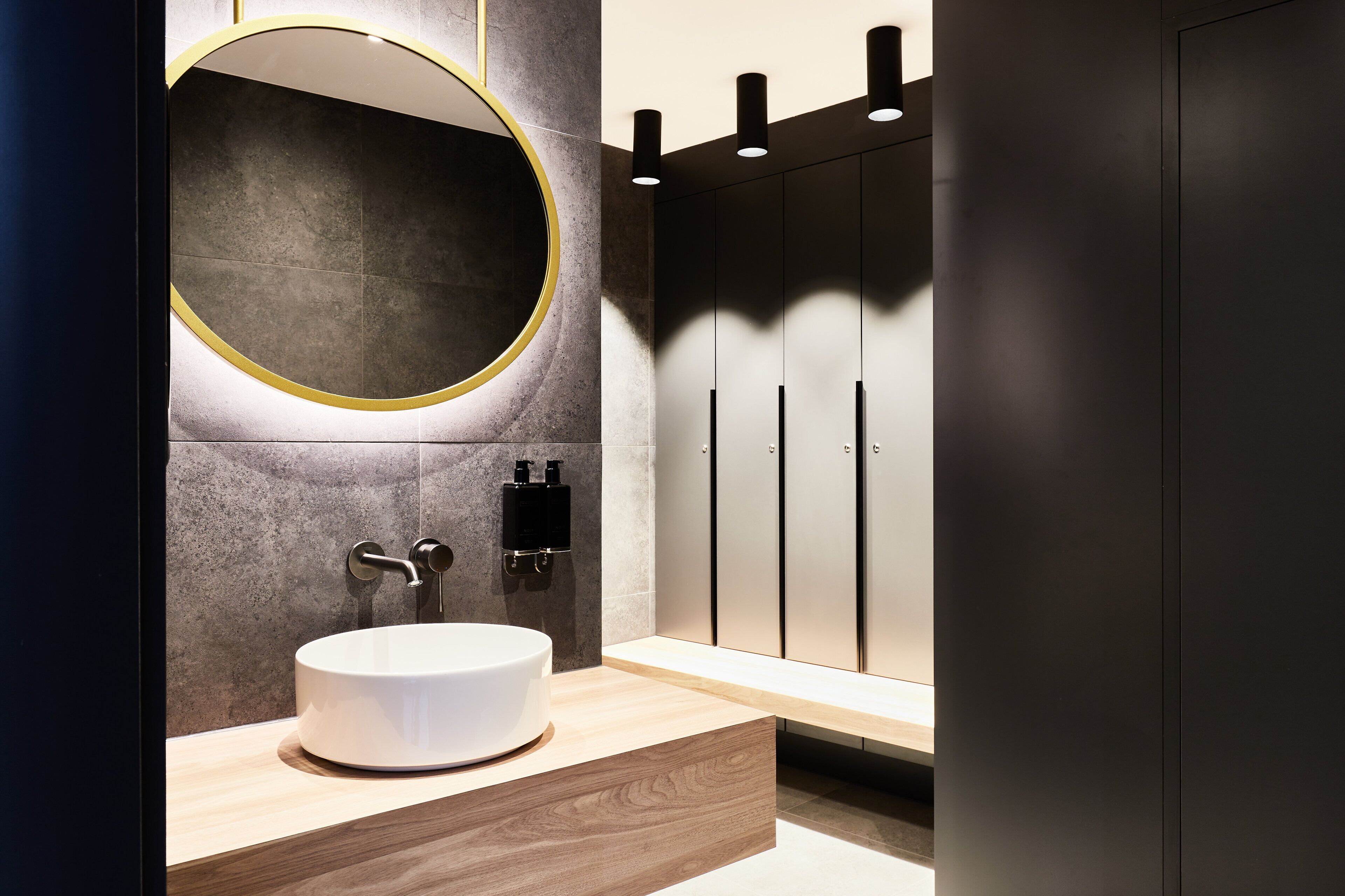 Photo - Crowne Plaza - Warsaw - The HUB by IHG