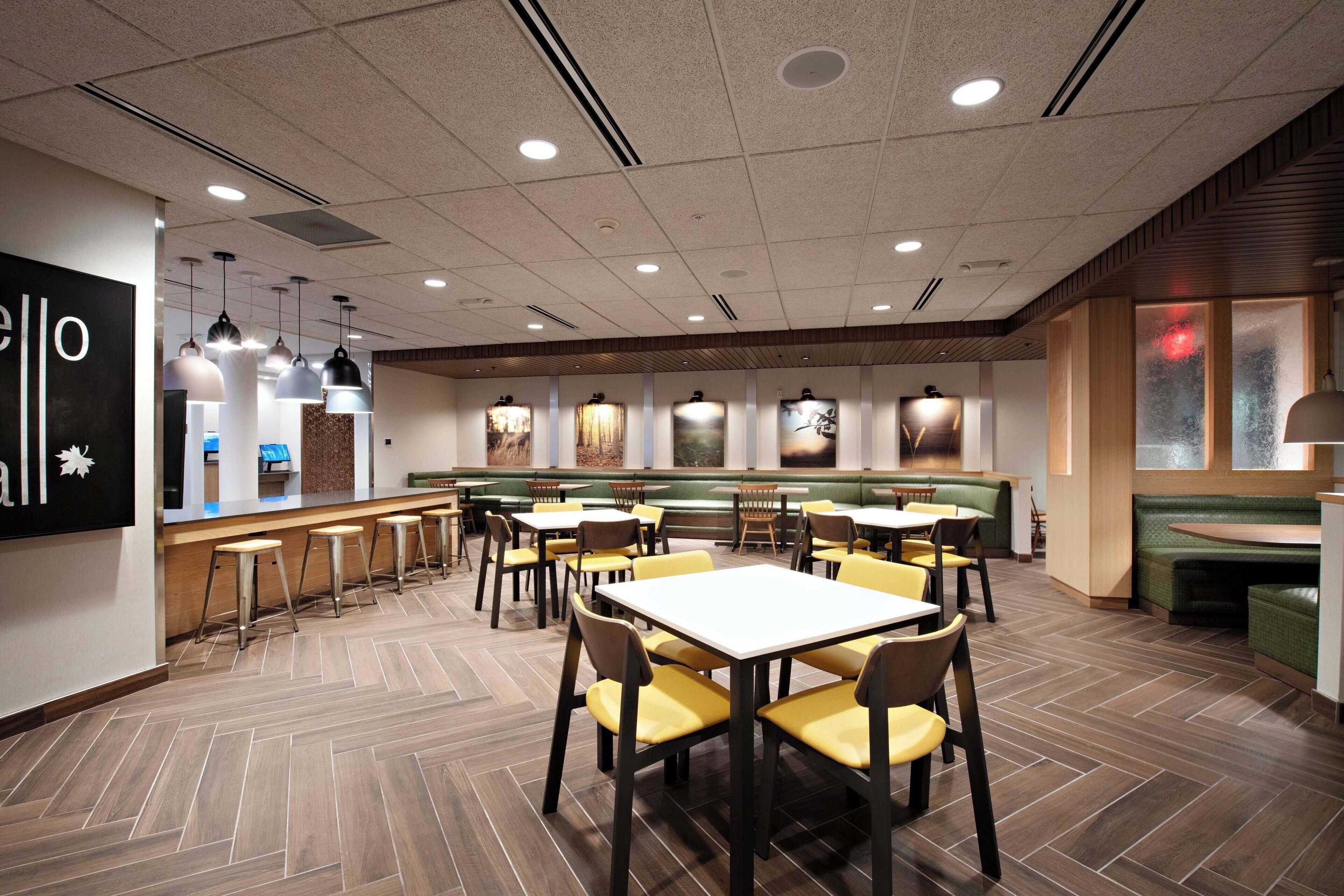 free daily continental breakfast