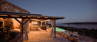 Stone villa Heritage House Jure with a pool and a great sea view on Krk