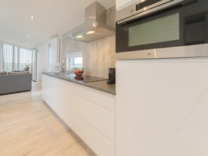 Microwave, oven, dishwasher, high chair - Nice apartment in villa for 4 guests with WIFI, A/C, TV, terrace and panoramic view (Wemeldinge)