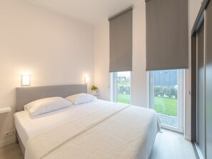 2 Schlafzimmer, Reisekinderbett, kostenloses WLAN, Bettwäsche