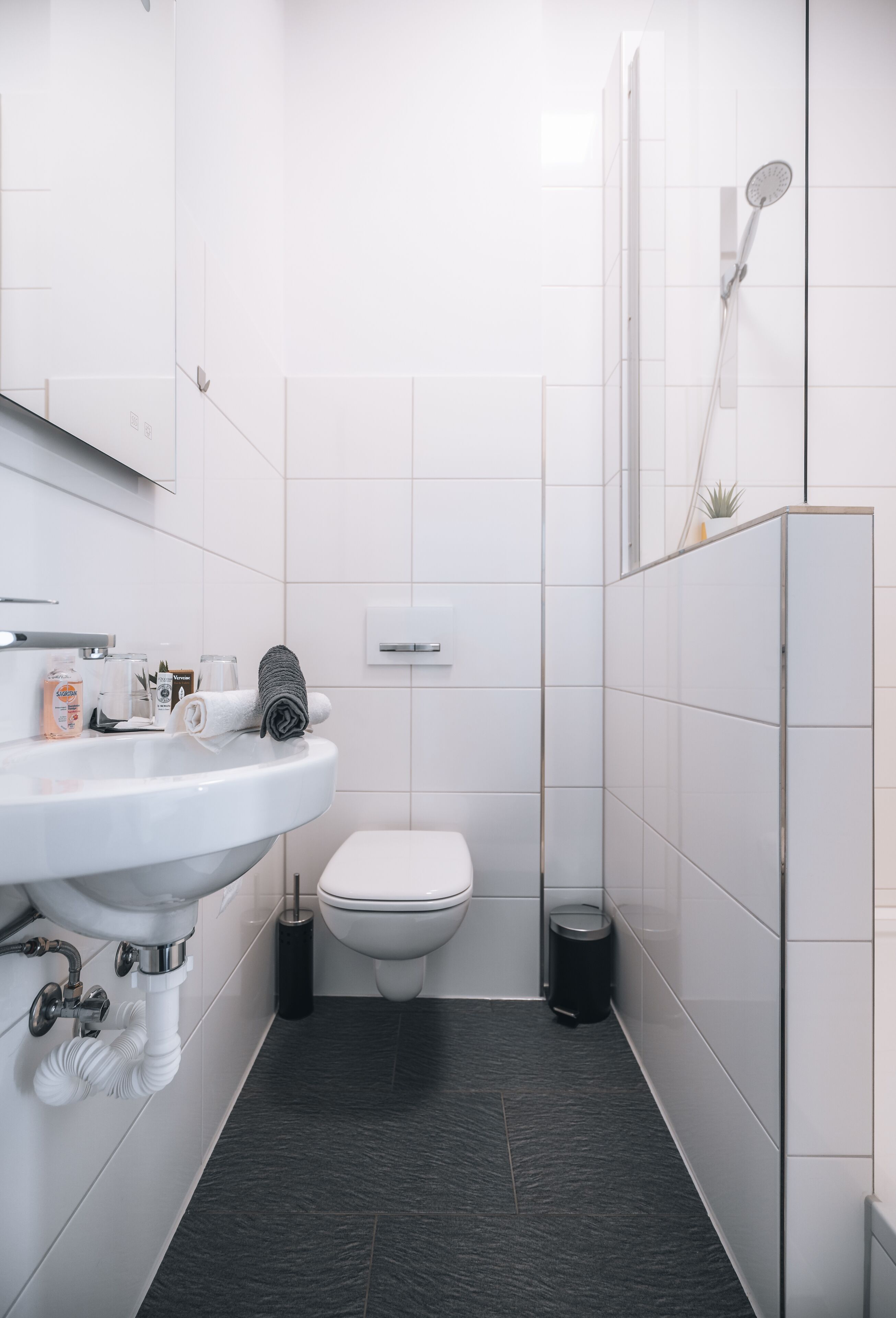 Photo - Sleep Point - Self Check in Hotel