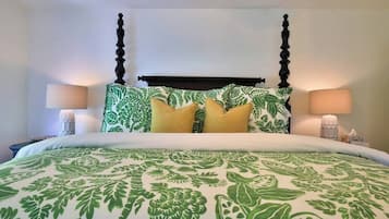 3 bedrooms, iron/ironing board, travel crib, free WiFi